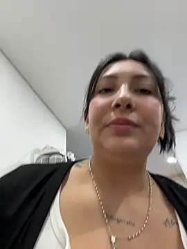 Snapshot of my-kitty chatting on July 9, 2026, 11:53 pm my-kitty online show from July 9, 2026, 11:53 pm