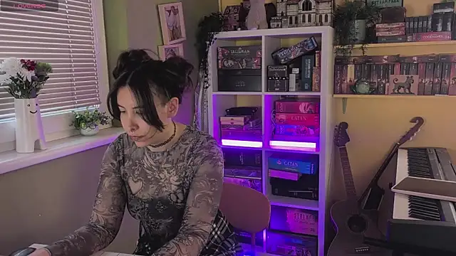 LelianaHazel online show from March 17, 2026, 3:59 pm