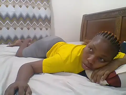 sexy  candyy online show from December 16, 2025, 6:02 pm