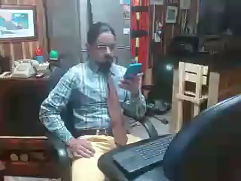 Dr Pocholate84 online show from January 7, 2025, 2:51 pm