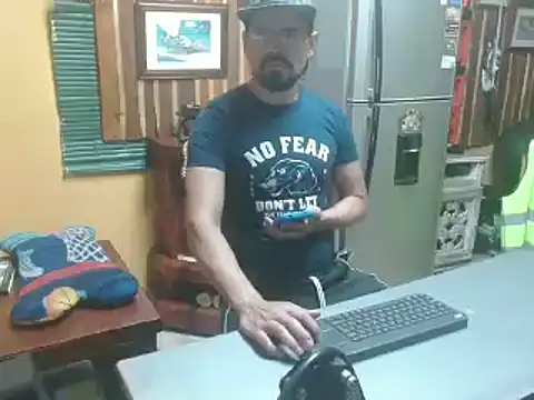 Dr Pocholate84 online show from January 29, 2025, 5:56 pm