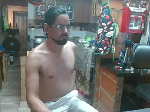 Dr Pocholate84 online show from March 10, 2025, 4:03 pm