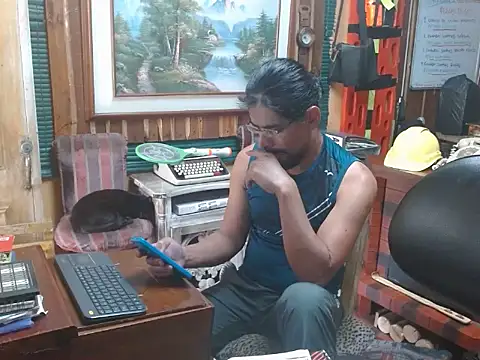 Dr Pocholate84 online show from February 10, 2026, 5:06 pm