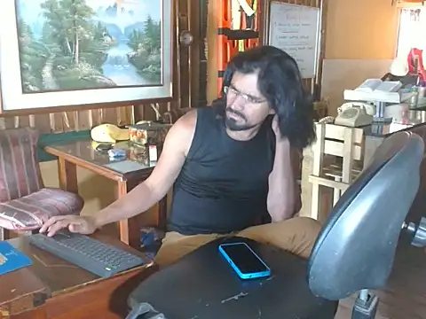 Snapshot of Dr_Pocholate84 chatting on May 22, 2026, 5:51 pm Dr Pocholate84 online show from May 22, 2026, 5:51 pm