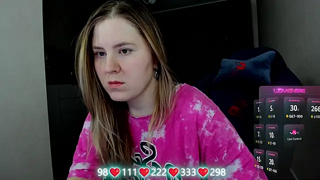 Olivia Munk online show from March 1, 2026, 3:19 am