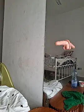 Snapshot of Kamdollie chatting on October 4, 2025, 6:11 am Kamdollie online show from October 4, 2025, 6:11 am