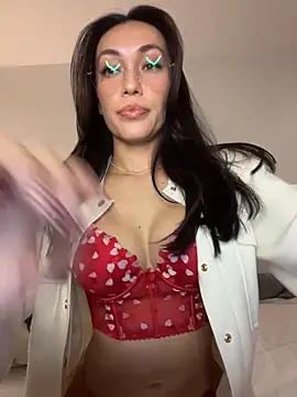 Snapshot of MichelleFerry_ chatting on December 20, 2025, 5:47 am MichelleFerry online show from December 20, 2025, 5:47 am