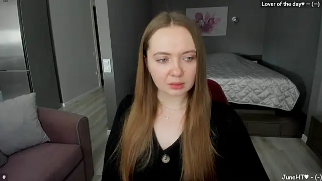 Snapshot of LizaGost chatting on June 2, 2026, 11:34 am LizaGost online show from June 2, 2026, 11:34 am