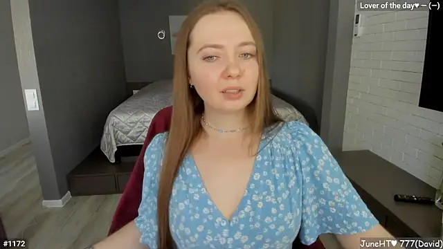 Snapshot of LizaGost chatting on June 8, 2026, 10:15 am LizaGost online show from June 8, 2026, 10:15 am