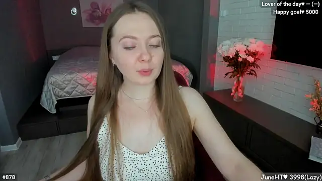 Snapshot of LizaGost chatting on June 23, 2026, 11:41 am LizaGost online show from June 23, 2026, 11:41 am