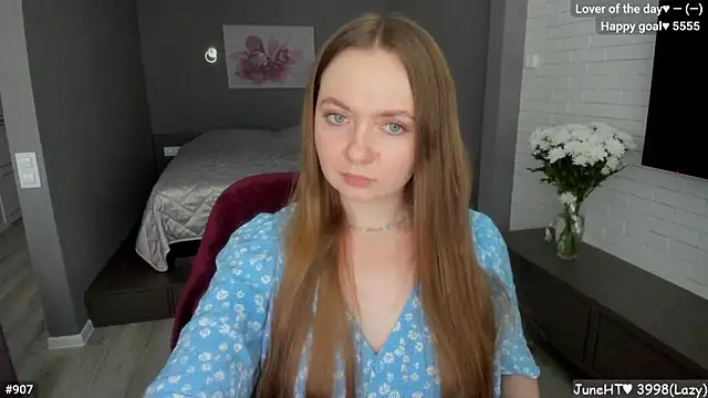 Snapshot of LizaGost chatting on June 24, 2026, 11:53 am LizaGost online show from June 24, 2026, 11:53 am