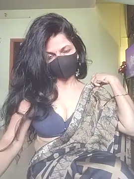 Shuttii 25 online show from November 10, 2025, 7:40 am