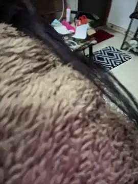 PARI Hun online show from January 5, 2025, 5:30 pm