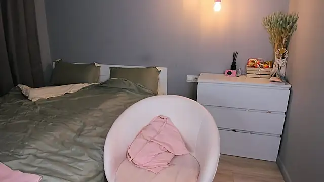 Snapshot of missliiaa chatting on October 23, 2025, 3:11 pm missliiaa online show from October 23, 2025, 3:11 pm