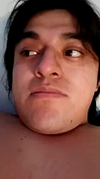 Snapshot of 4emchp23 chatting on January 3, 2025, 12:43 am 4emchp23 online show from January 3, 2025, 12:43 am