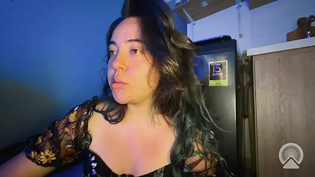 Snapshot of Elberethiel chatting on December 18, 2025, 8:15 pm Elberethiel online show from December 18, 2025, 8:15 pm