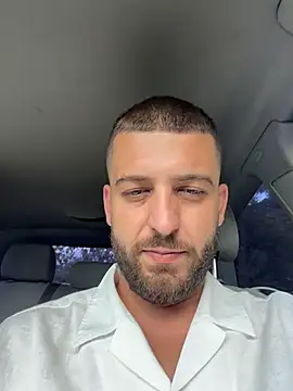 ElChapoGuzman95 online show from July 15, 2026, 3:28 pm