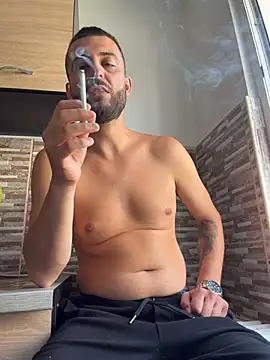 ElChapoGuzman95 online show from July 29, 2026, 10:24 am
