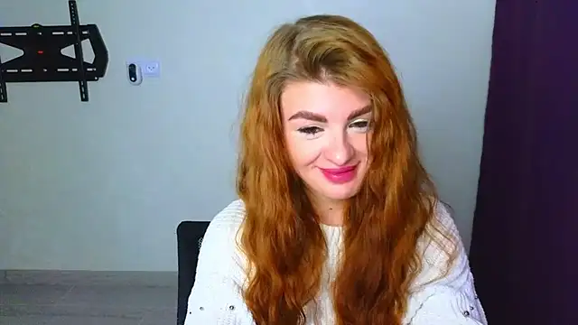  comefeelme  online show from February 14, 2025, 8:59 pm