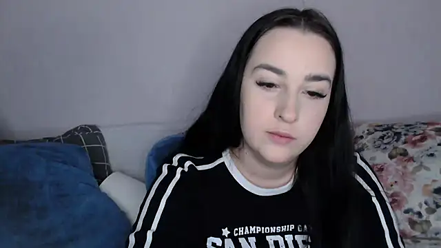 Snapshot of vitalina_freedom chatting on December 5, 2024, 1:17 pm vitalina freedom online show from December 5, 2024, 1:17 pm