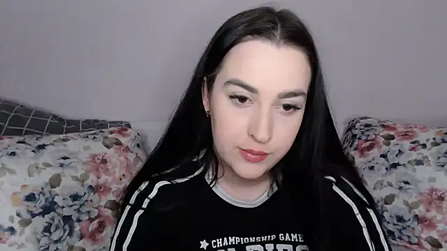 Snapshot of vitalina_freedom chatting on December 16, 2024, 12:27 pm vitalina freedom online show from December 16, 2024, 12:27 pm