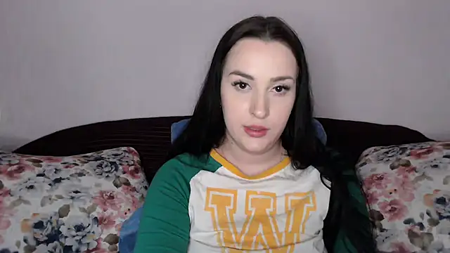 Snapshot of vitalina_freedom chatting on January 5, 2025, 4:59 pm vitalina freedom online show from January 5, 2025, 4:59 pm