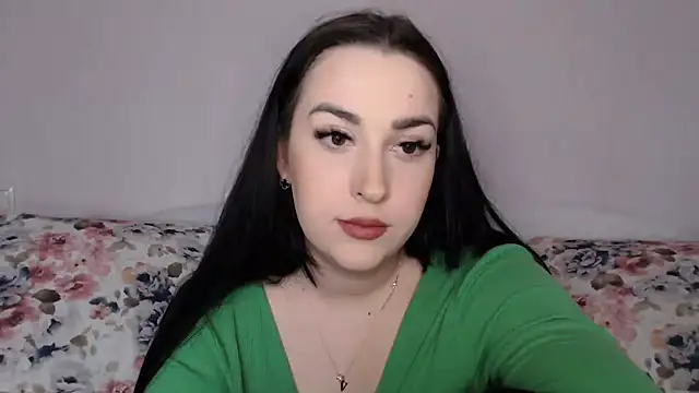 Snapshot of vitalina_freedom chatting on January 28, 2025, 12:00 pm vitalina freedom online show from January 28, 2025, 12:00 pm