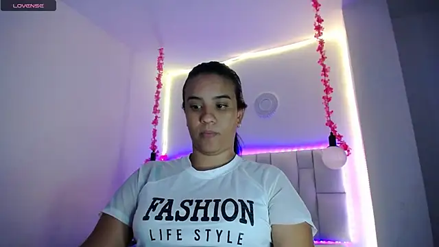 tiffany  pink online show from January 20, 2025, 7:46 pm