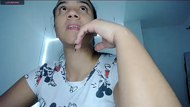 tiffany  pink online show from February 19, 2025, 8:20 pm