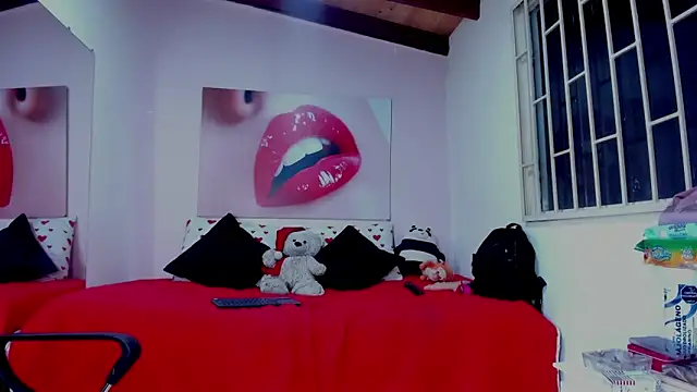 Cheryl JONES online show from February 4, 2025, 7:29 am