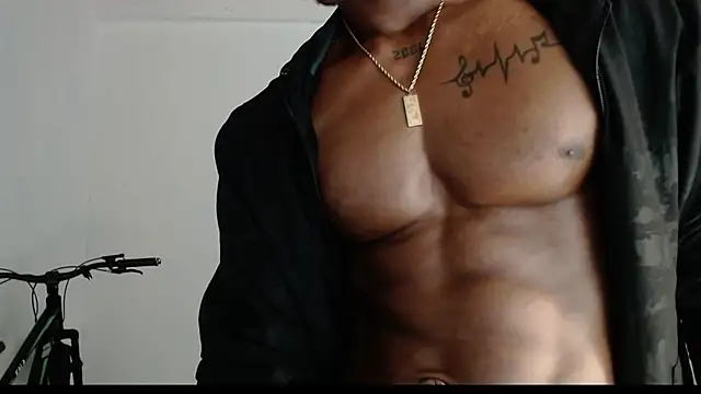 Snapshot of drake_brwon_23 chatting on May 31, 2026, 6:09 pm drake brwon 23 online show from May 31, 2026, 6:09 pm
