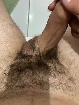 aleatorio995 online show from February 2, 2025, 3:43 am