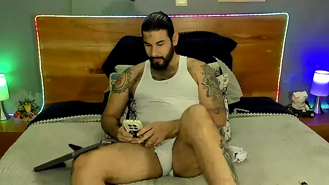 Prometeo-grizzly online show from July 13, 2026, 4:37 am