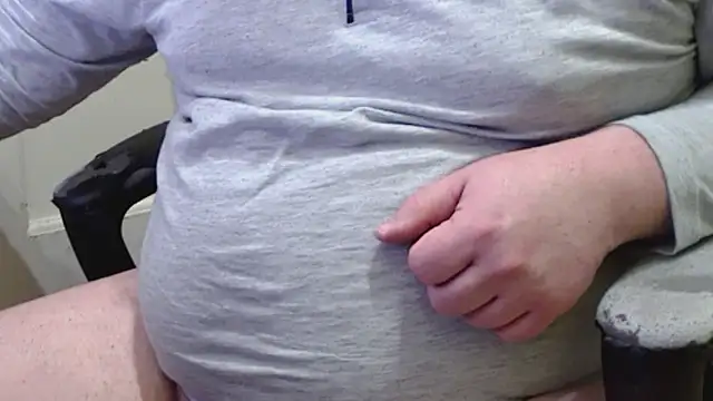 Snapshot of tipko123 chatting on January 7, 2025, 7:59 pm tipko123 online show from January 7, 2025, 7:59 pm