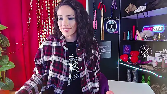 Snapshot of iammistress chatting on February 28, 2025, 11:25 am iammistress online show from February 28, 2025, 11:25 am