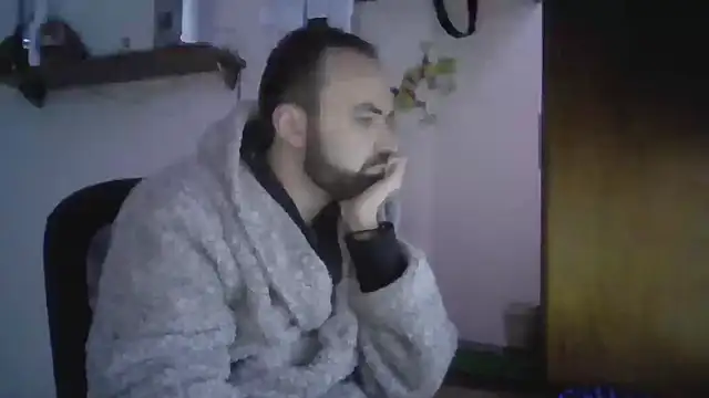 joaodias 97 online show from December 5, 2024, 9:50 pm