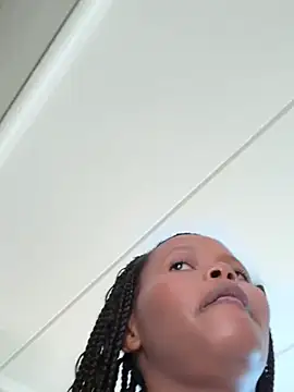 Snapshot of Neelo-Smith chatting on March 4, 2025, 7:51 am Neelo-Smith online show from March 4, 2025, 7:51 am