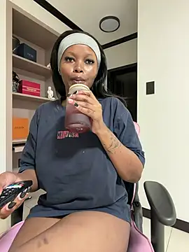 Snapshot of Neelo-Smith chatting on May 6, 2026, 4:08 am Neelo-Smith online show from May 6, 2026, 4:08 am