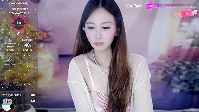 Snapshot of Aimee-520 chatting on December 28, 2024, 4:20 pm Aimee-520 online show from December 28, 2024, 4:20 pm