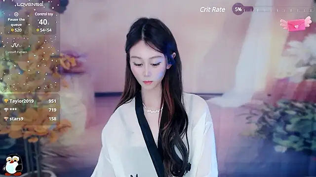 Snapshot of Aimee-520 chatting on January 5, 2025, 7:28 am Aimee-520 online show from January 5, 2025, 7:28 am