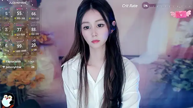 Snapshot of Aimee-520 chatting on January 17, 2025, 4:47 pm Aimee-520 online show from January 17, 2025, 4:47 pm