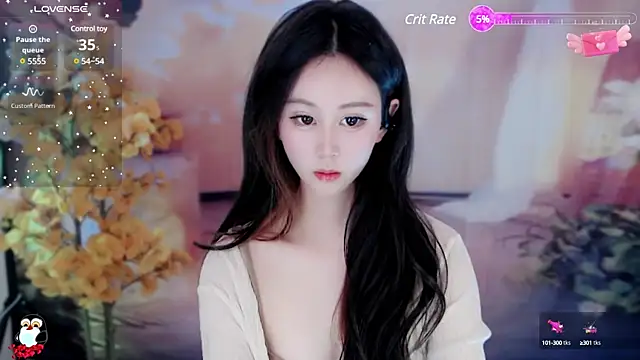 Snapshot of Aimee-520 chatting on February 10, 2025, 1:11 pm Aimee-520 online show from February 10, 2025, 1:11 pm