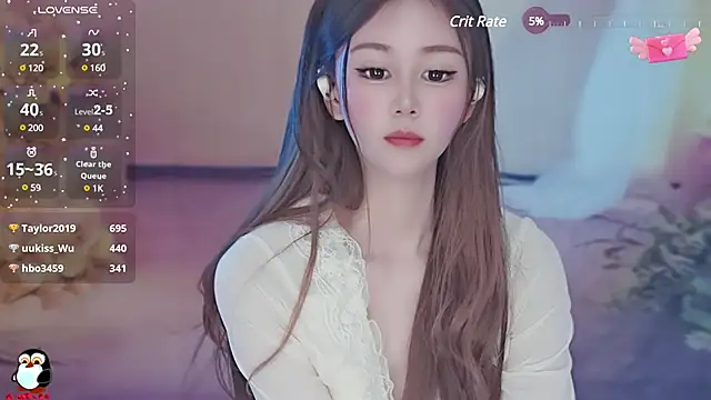 Snapshot of Aimee-520 chatting on February 26, 2025, 7:27 pm Aimee-520 online show from February 26, 2025, 7:27 pm