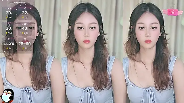 Snapshot of Aimee-520 chatting on September 9, 2025, 12:21 am Aimee-520 online show from September 9, 2025, 12:21 am