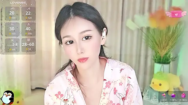 Snapshot of Aimee-520 chatting on September 15, 2025, 6:35 am Aimee-520 online show from September 15, 2025, 6:35 am