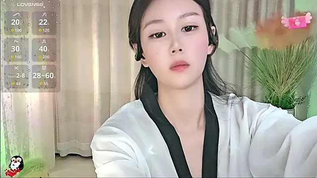 Snapshot of Aimee-520 chatting on September 18, 2025, 11:40 pm Aimee-520 online show from September 18, 2025, 11:40 pm