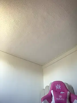 Snapshot of Alicia_Ruiz chatting on July 6, 2026, 8:00 pm Alicia Ruiz online show from July 6, 2026, 8:00 pm