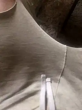 chrille82 online show from October 7, 2025, 10:56 am