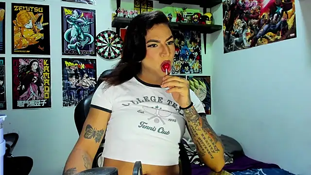 Snapshot of dariell_smokesexx chatting on May 26, 2026, 8:43 am dariell smokesexx online show from May 26, 2026, 8:43 am