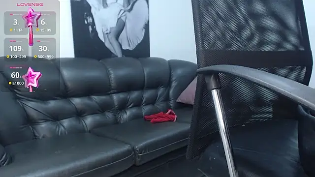 Snapshot of camilleDiaz16 chatting on February 12, 2026, 8:48 pm camilleDiaz16 online show from February 12, 2026, 8:48 pm